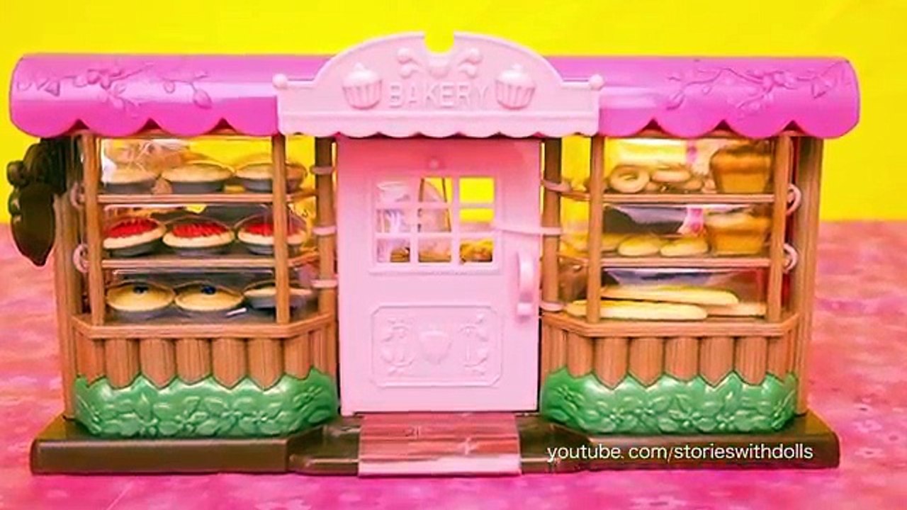 Peppa Pig Toys for Kids - End of School Year Party - Stories With Toys & Dolls Kid-Friendl