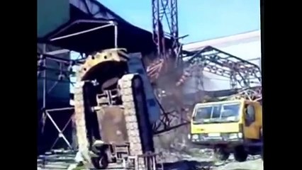 Amazing accidents fails videos of heavy construction equipment compilation