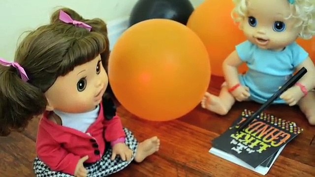 Baby Alive Halloween Party! Should Molly Invite Sara The Bully? - baby alive videos