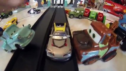100+ cars toys GIANT EGG SURPRISE OPENING Disney Pixar Lightning McQueen and tow mater