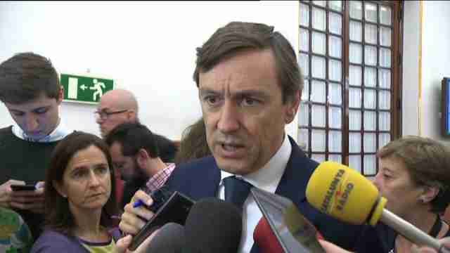 El PP defiende las detenciones en Cataluña: Quien se sitúa al margen de la ley es un delincuente