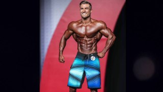 Ryan Terry Posing Routine at 2017 Mr. Olympia
