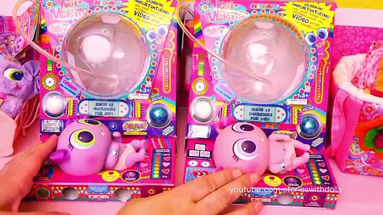 Distroller Toys Pretend Play - Pulling Out My New Babies Tooth in Dentist Office Baby Doll Play