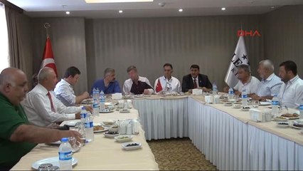 Kilis Sanatçı Metin Şentürk, Suriye'ye Gitti