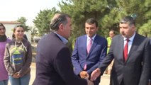 Bakan Osman Aşkın Bak, Ahi Evran Gençlik Kampını Ziyaret Etti