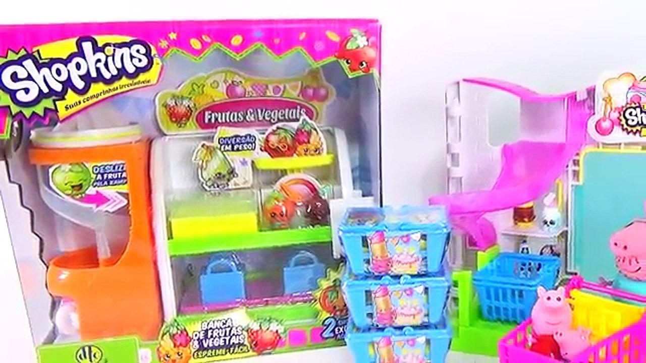 Pig George e Familia Peppa Pig Fazem Comprão na Lojinha Shopkins em Português br
