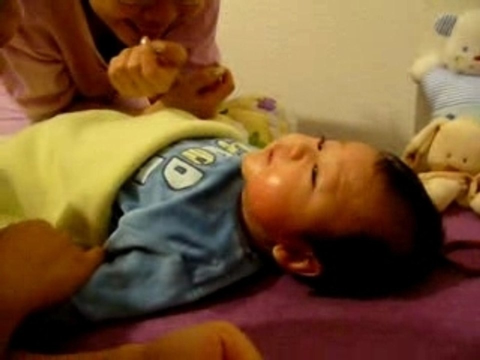 NK tap hat lau dai tinh ai 002
