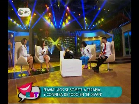 Flavia Laos se somete a Terapia en el Divan de los Artistas