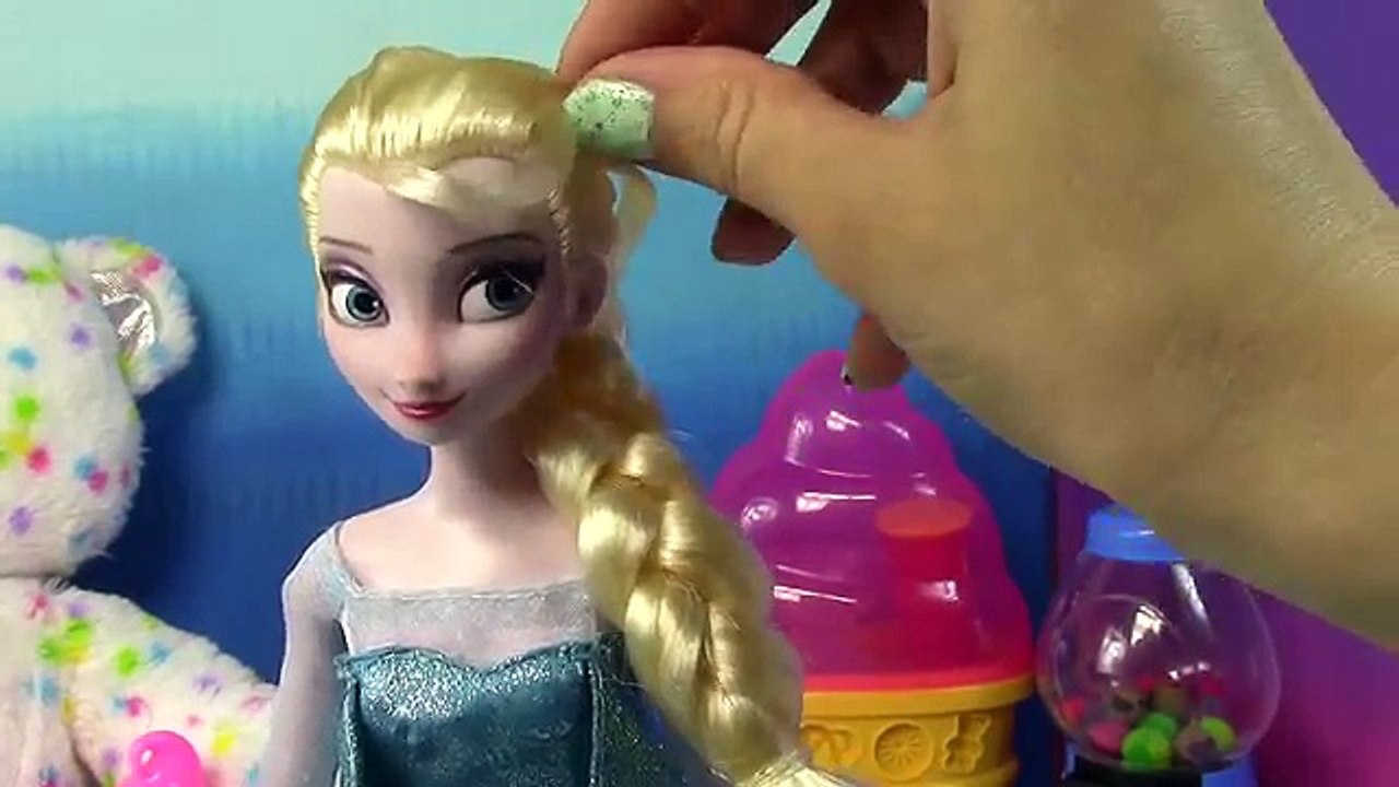 Disney Frozen Queen Elsa Classic Store Barbie Sized Doll Toy Review Opening Apple Bloom MLP