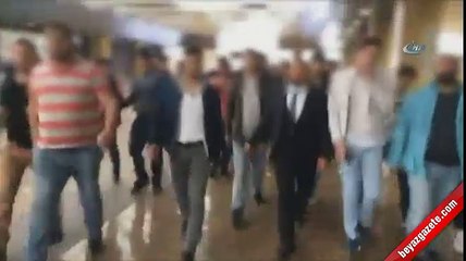 Haraç çetesinden AVM'deki boy gösterisi kamerada