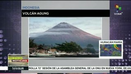 下载视频: Indonesia eleva alerta en Bali ante posible erupción de volcán Agung