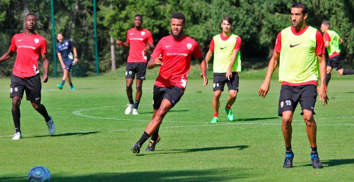 L'avant-match de FCL-ASNL