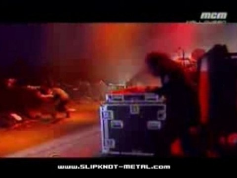 8- Slipknot - The Heretic Anthem (live Belfort, France 2004)