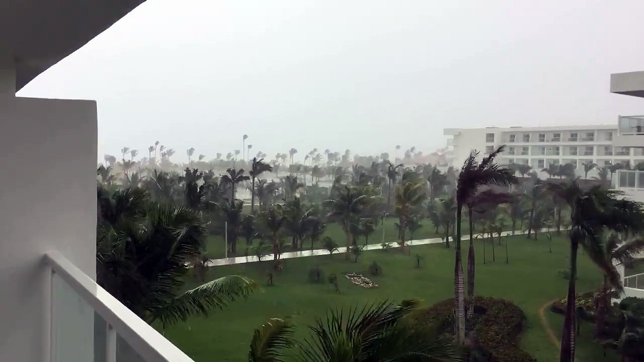 Riu Republica 1