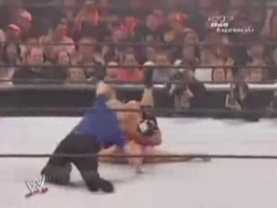 OrtonvsAnglevsReyMys.3gp1