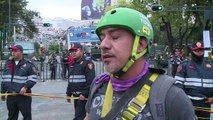 México procura sobreviventes após terremoto devastador
