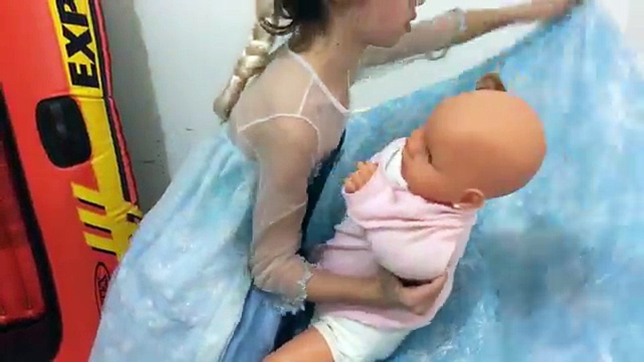 FROZEN - ROTINA DA MANHÃ - FILHA DA ANNA REAL LIFE
