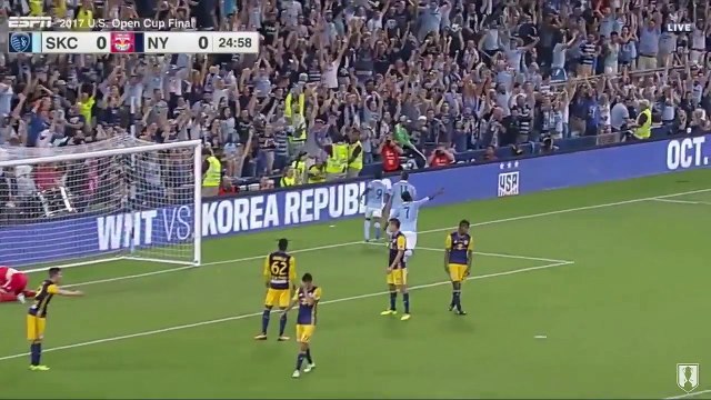 GOAL Latif Blessing header gives Sporting KC early lead