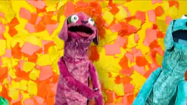 The Desert Of Shallow Effects - Clip: Miles Kurosky - Dog in the Burning Building