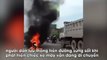 Bình Dương: Xe máy bốc cháy trơ khung, hai thiếu nữ thoát nạn gang tấc