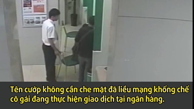 Thanh niên thế mạng, đoạt dao xử đẹp tên cướp táo tợn