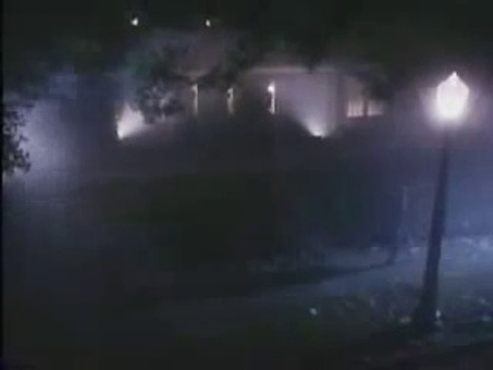 //_{{"The Kiss'`"}} .Trailer (1988). |[(""Nojery Tyleft"")]|