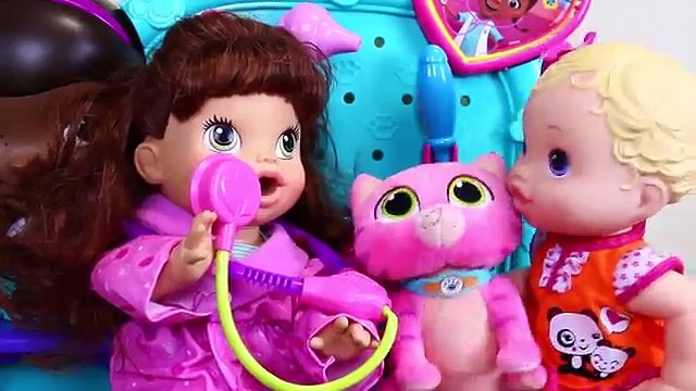 Baby Alive Doll Lucy is a DOCTOR! Doc McStuffins Pet Vet Checkup Center + Crazy Doll DisneyCarToys