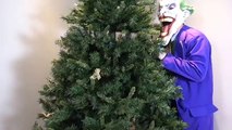 Dondurulmuş Elsa LIPSTICK SALDIRI! Örümcek Adam Joker Maleficent Ruj Mücadelesi Komik Superhero