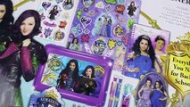 DISNEY DESCENDANTS ULTIMATE STATIONERY SET. Perfect for School!