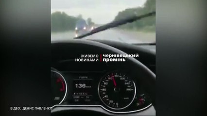 Екіпаж патрульної поліції розігнався у населеному пункті до 160 км/год (ВІДЕО)