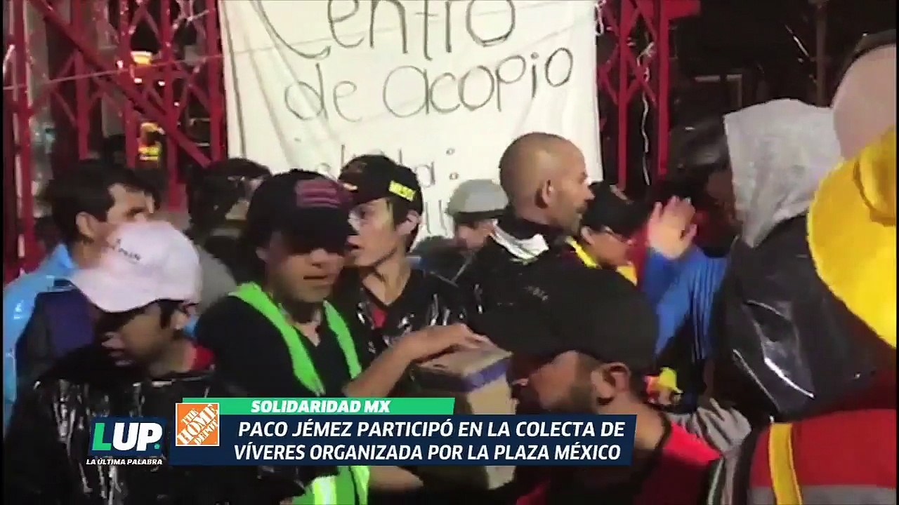 Paco Jémez participó en la colecta de víveres