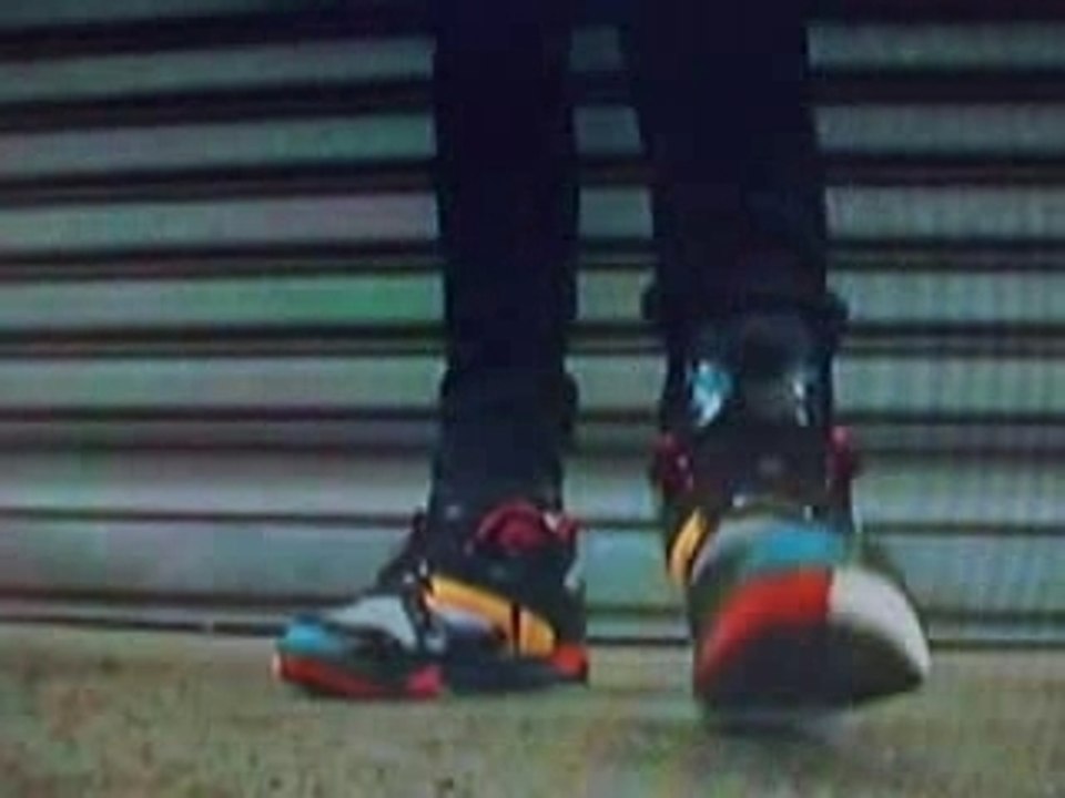 Yelle - A cause des garçons