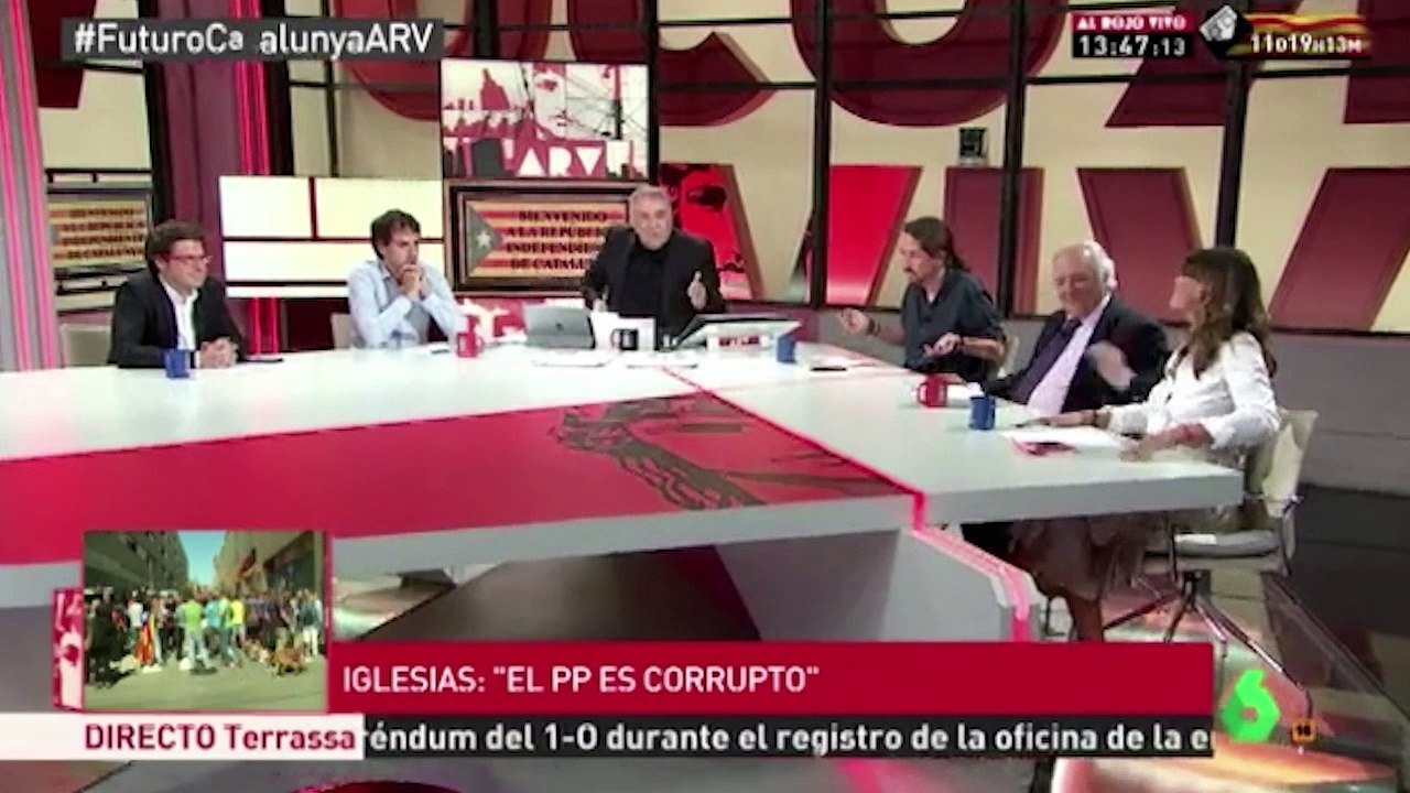 Le clin d'oeil "sexiste" du patron de "Podemos" a agacé cette journaliste