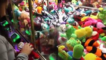 Dave & Busters Claw Machine Wins