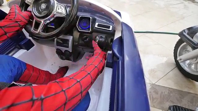 BAD BABY WASHING CAR with PRESSURE WASHER RIDE ON POWER WHEEL Police Car