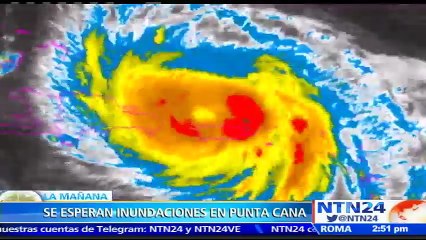 Huracán María regresó a categoría 3 cerca del extremo oriental de República Dominicana