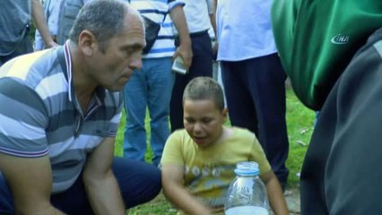 Köpek Tarafından Isırılan 10 Yaşındaki Iraklı Çocuğun Gözyaşları