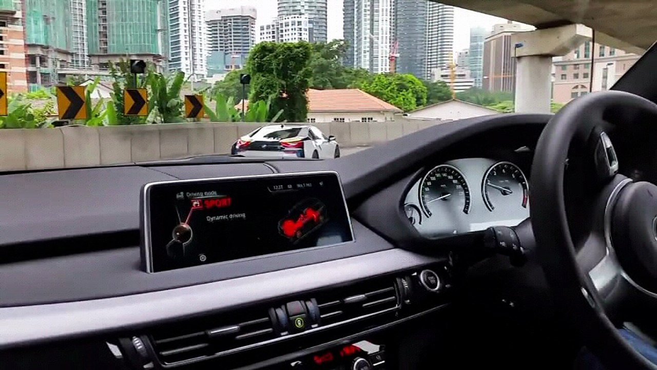 BMW i8 ACCELERATION electric   sport mode