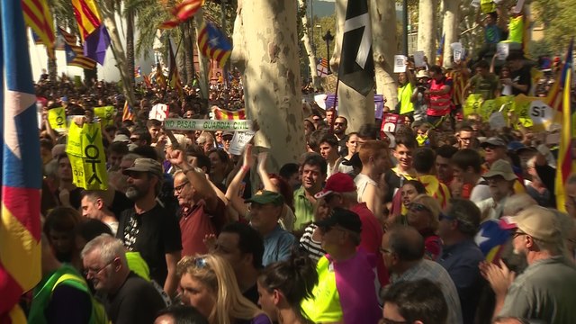 Los políticos endurecen el discurso por el referéndum