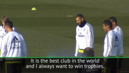 Скачать видео: Benzema extends stay at 'the best club in the world'