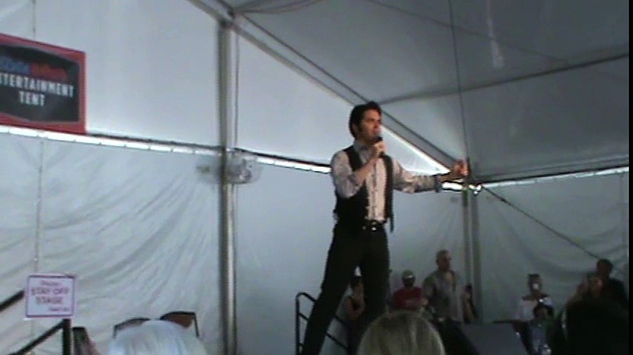 Dean Z sings 'Spinout' Elvis Week 2017 T