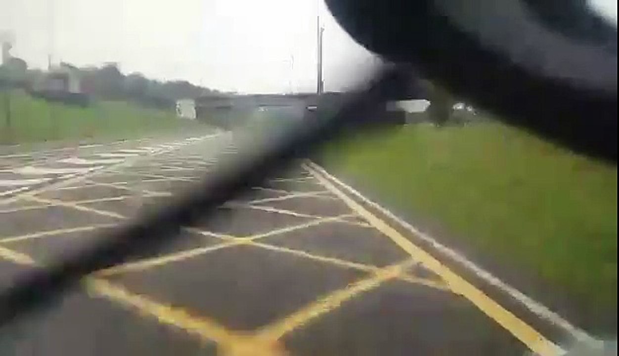 Busy do Anglii. Terminal - Eurotunel