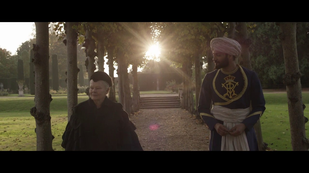 VICTORIA & ABDUL - 'Walking Through the Gardens'