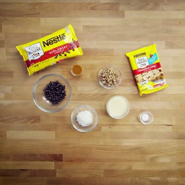 Coconut Caramel Pecan Bars