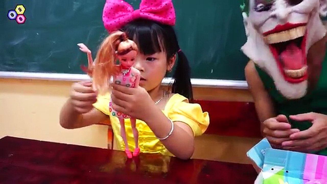 Classroom Fun Go To School Make Custom Doll Clothing for Barbie Disney Frozen Elsa, Joker,spiderman