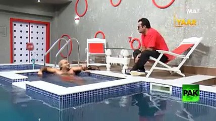 Najam Sethi & Muneeb Enjoying In Vietnam