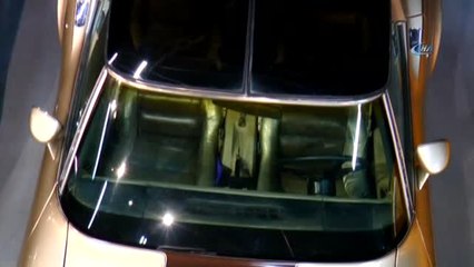 KKTC'deki Klasik Araba Müzesi Geçmişe Ayna Tutuyor