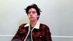 Riverdales Jughead Cole Sprouse on Auality, Betty, and Managing Fan Expectations