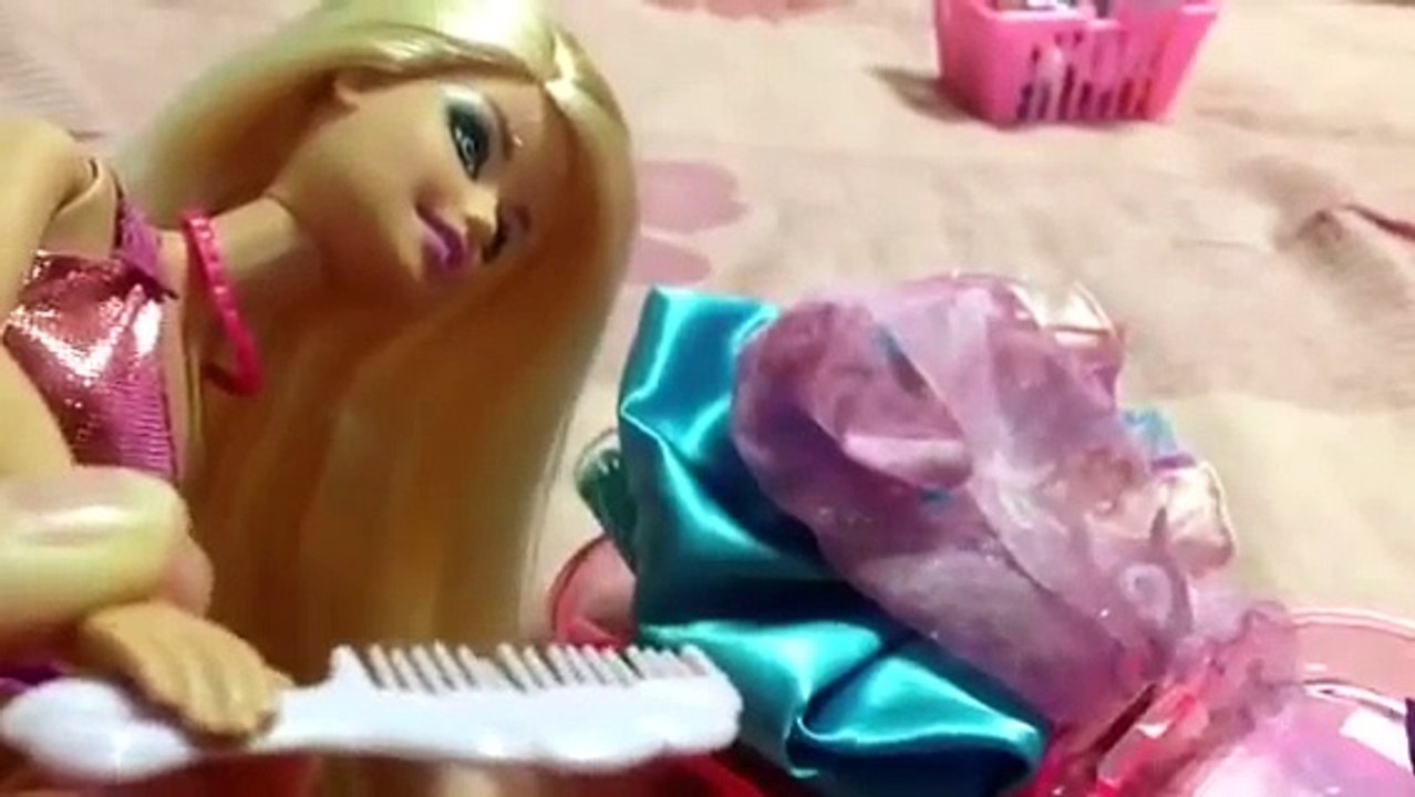 Barbie Shopping Spree