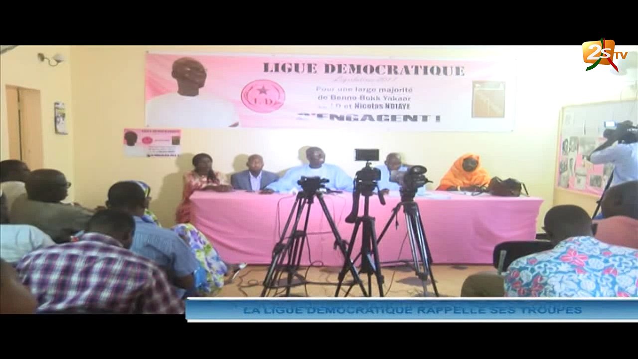 LA LIGUE DÉMOCRATIQUE RAPPELLE SES TROUPES